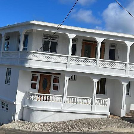 The Golden Inn Marigot Eksteriør bilde
