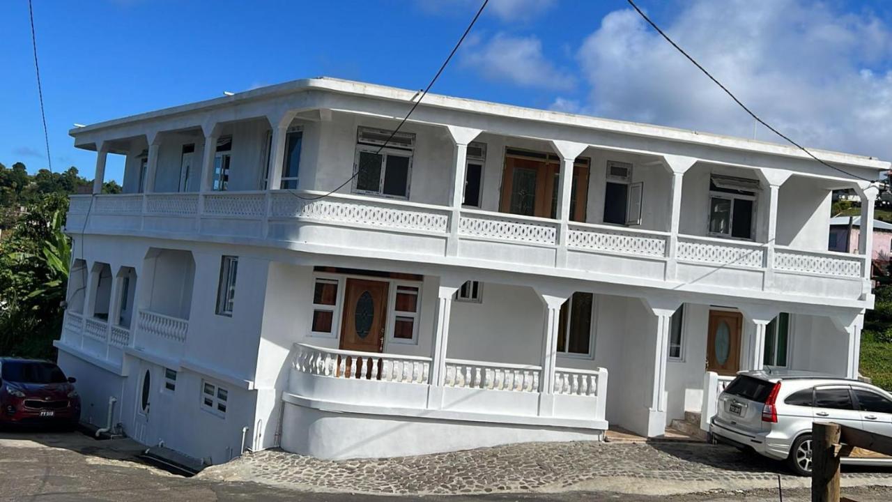 The Golden Inn Marigot Eksteriør bilde